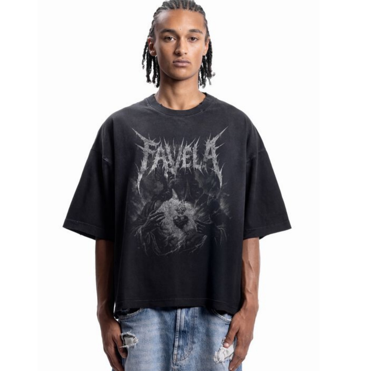 Sacred Heart Metal Font Street - Streetwear Brand Font 리뷰 및 가격